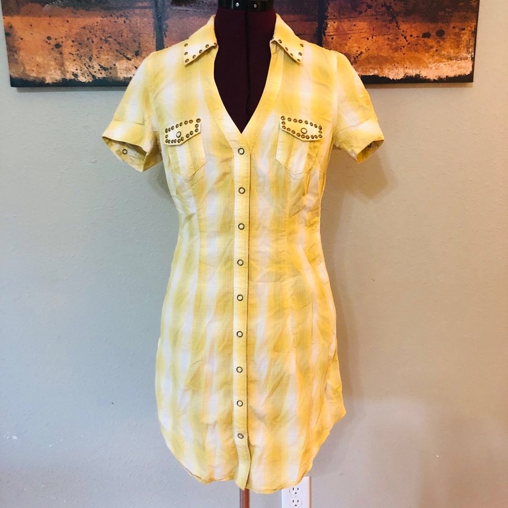 Guess Yellow Buttoned Mini Dress with Notched Collar